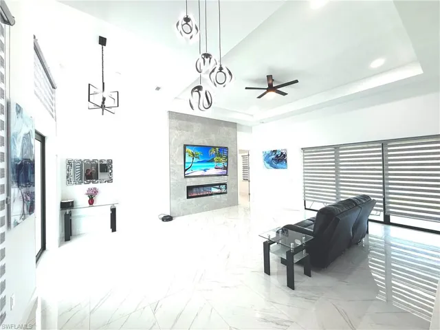 424 Sw 26th Ave, Cape Coral, Florida 33991