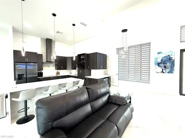 424 Sw 26th Ave, Cape Coral, Florida 33991