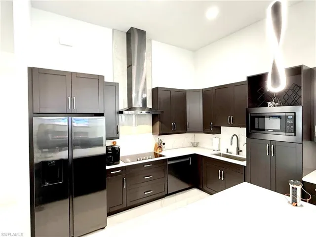 424 Sw 26th Ave, Cape Coral, Florida 33991