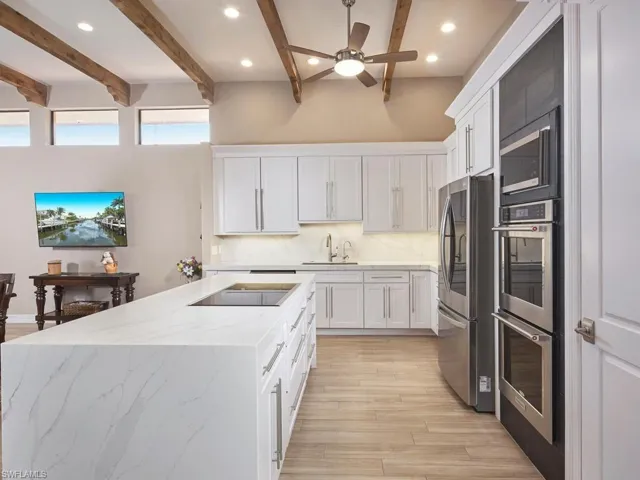 10 Anchor Ct, Marco Island, Florida 34145