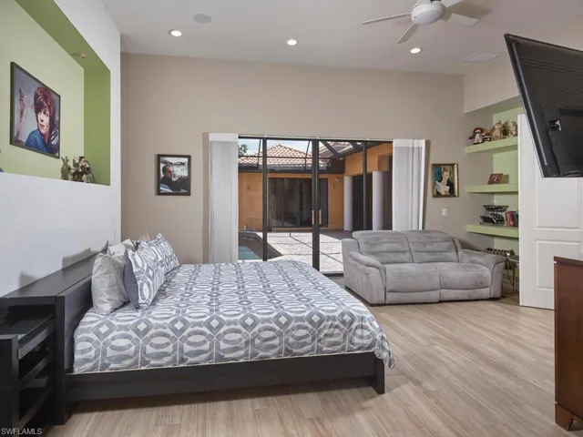 10 Anchor Ct, Marco Island, Florida 34145