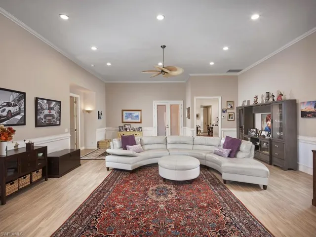 10 Anchor Ct, Marco Island, Florida 34145