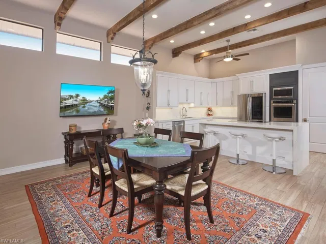 10 Anchor Ct, Marco Island, Florida 34145