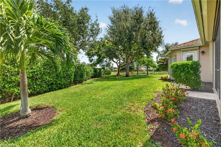 13818 Village Creek Dr, Fort Myers, Florida 33908