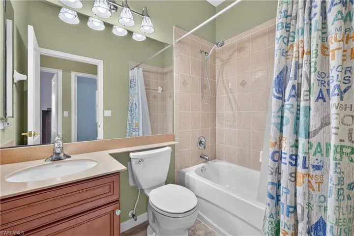 13818 Village Creek Dr, Fort Myers, Florida 33908