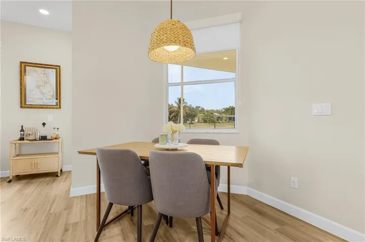 Breakfast Nook Right off the Kitchen