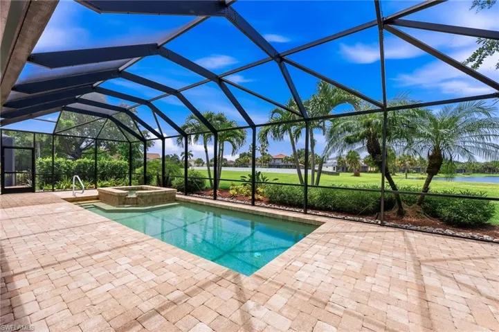 12382 Country Day Cir, Fort Myers, Florida 33913