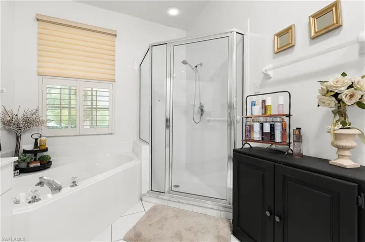 Primary with large walk in closet