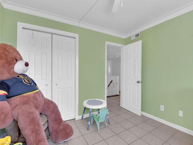 Guest bedroom 3