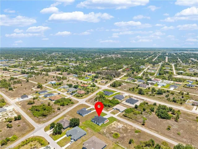 1128-1130  Graystone  AVE, Lehigh Acres, FL 33974