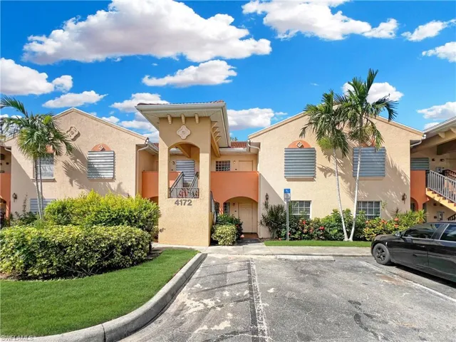 4172 Castilla Cir 105, Fort Myers, Florida 33916