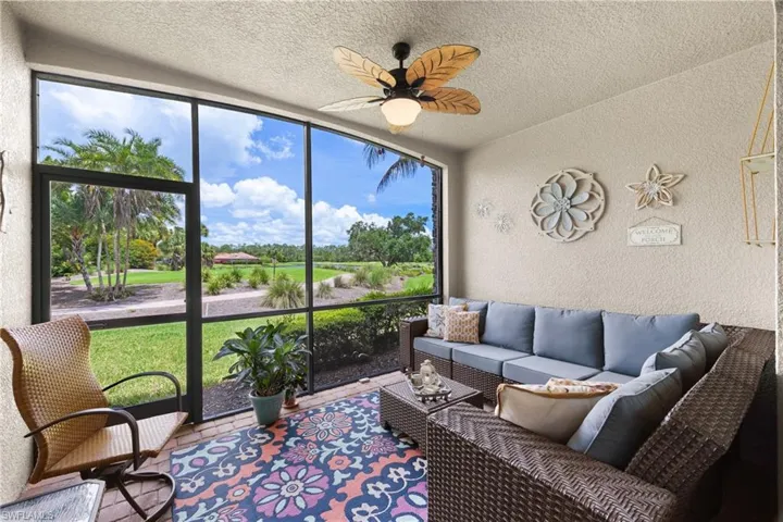 9844  Venezia  CIR, Naples, FL 34113