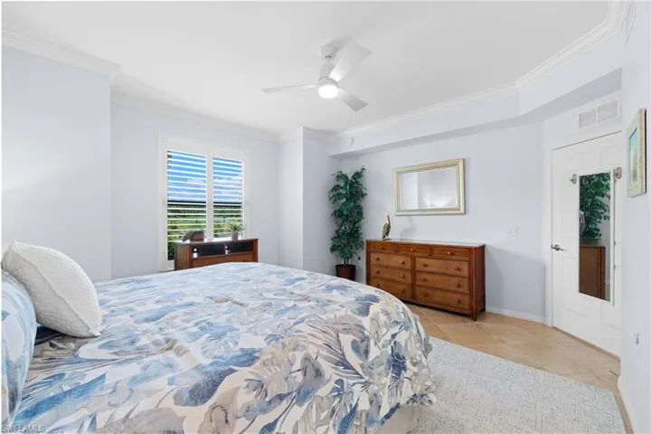 9844  Venezia  CIR, Naples, FL 34113