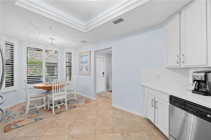 9844  Venezia  CIR, Naples, FL 34113