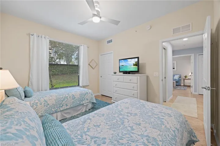 9844  Venezia  CIR, Naples, FL 34113