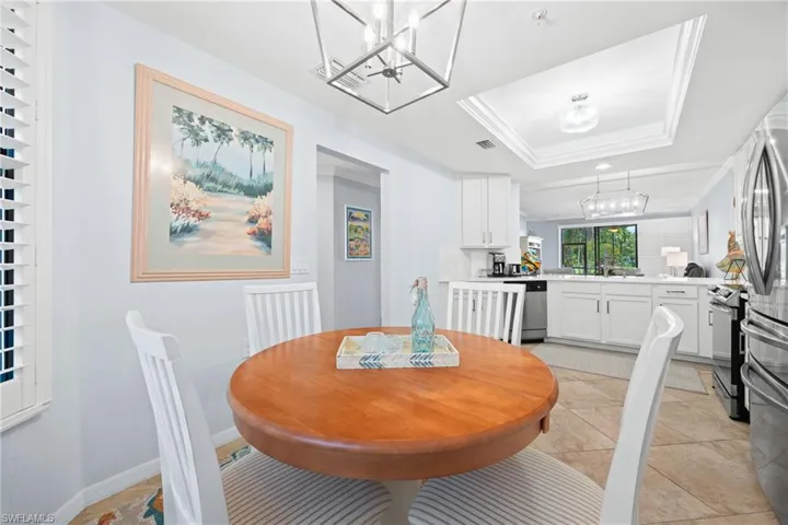9844  Venezia  CIR, Naples, FL 34113