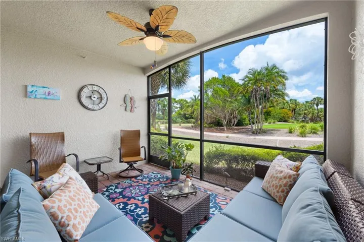 9844  Venezia  CIR, Naples, FL 34113