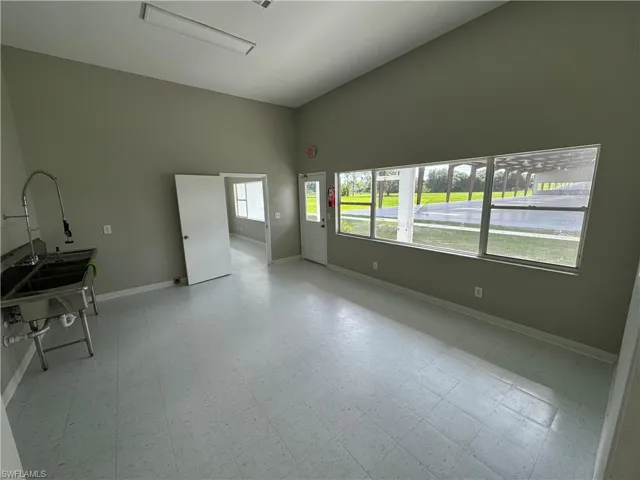 11331  Long  RD, Fort Myers, FL 33905