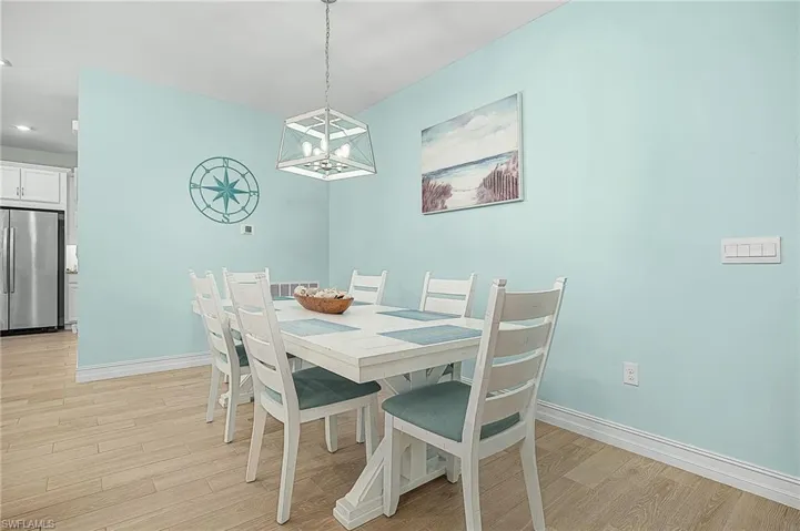 1207 Nw 4th St, Cape Coral, Florida 33993