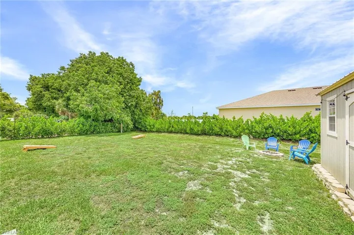 1207 Nw 4th St, Cape Coral, Florida 33993