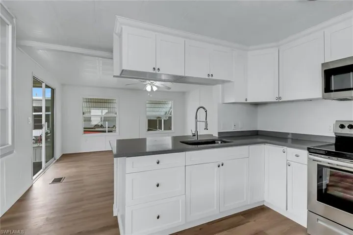 243 Tangerine Dr, Fort Myers, Florida 33905