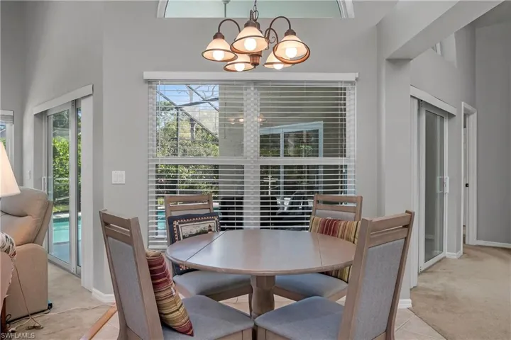 Breakfast area overlooking pool