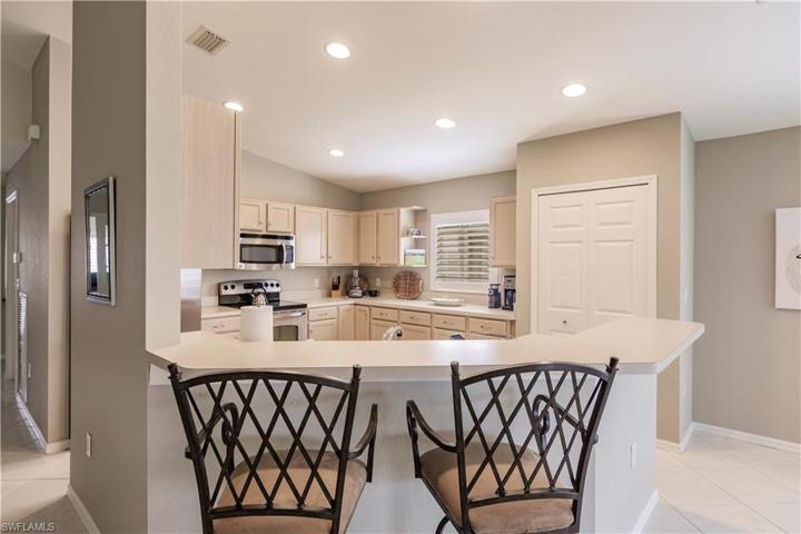 8400  Southbridge  DR, Estero, FL 33967