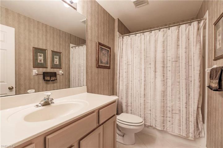 8400  Southbridge  DR, Estero, FL 33967