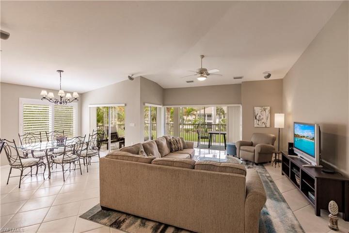 8400  Southbridge  DR, Estero, FL 33967