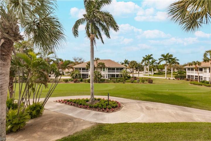 8400  Southbridge  DR, Estero, FL 33967