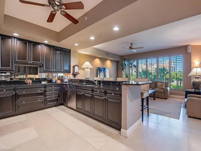 8787 Bay Colony Dr 302, Naples, Florida 34108