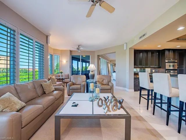 8787 Bay Colony Dr 302, Naples, Florida 34108