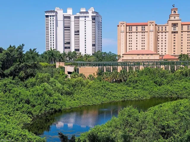 8787 Bay Colony Dr 302, Naples, Florida 34108