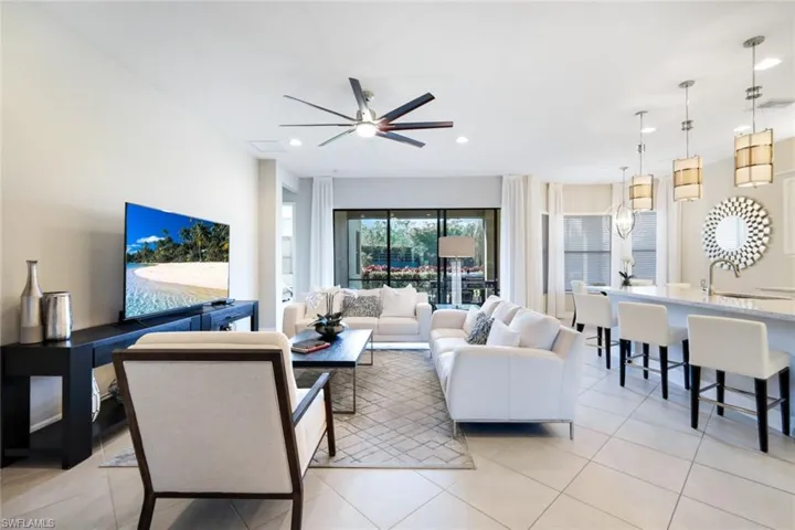 Fantastic Great Room!