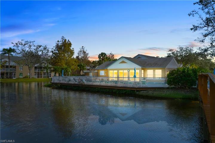 132  Pebble Shores  DR, Naples, FL 34110