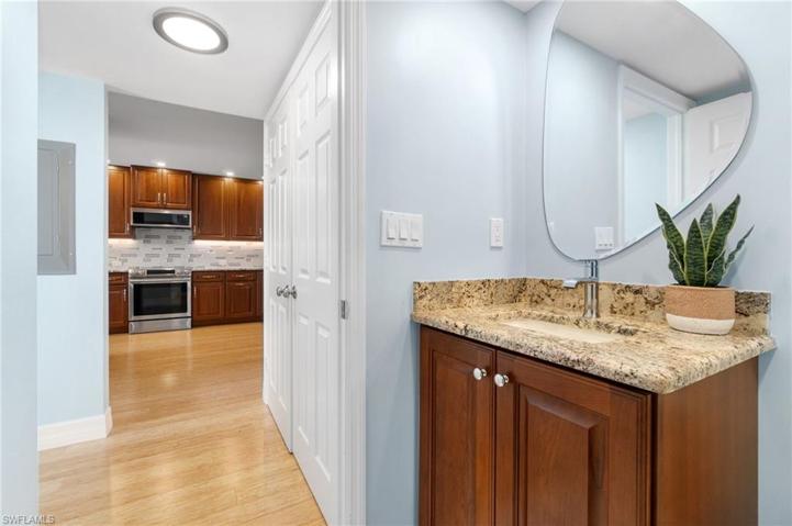 132  Pebble Shores  DR, Naples, FL 34110