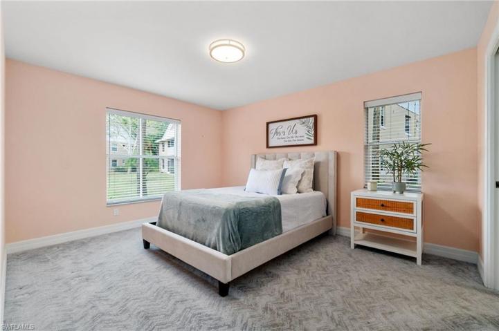 132  Pebble Shores  DR, Naples, FL 34110