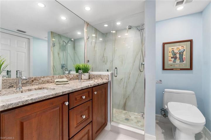 132  Pebble Shores  DR, Naples, FL 34110