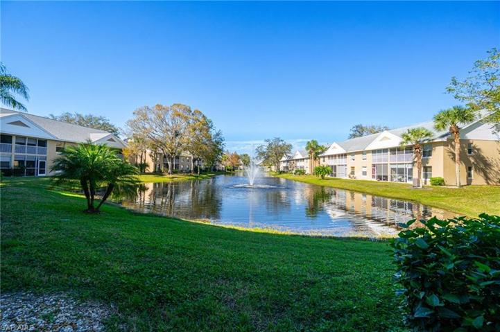 132  Pebble Shores  DR, Naples, FL 34110