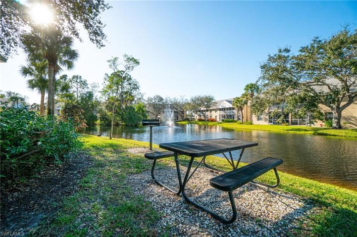 132  Pebble Shores  DR, Naples, FL 34110