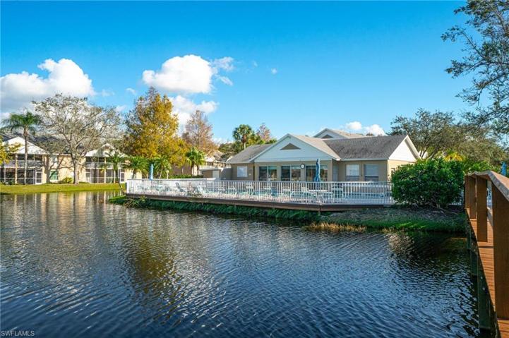 132  Pebble Shores  DR, Naples, FL 34110
