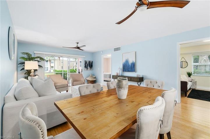 132  Pebble Shores  DR, Naples, FL 34110
