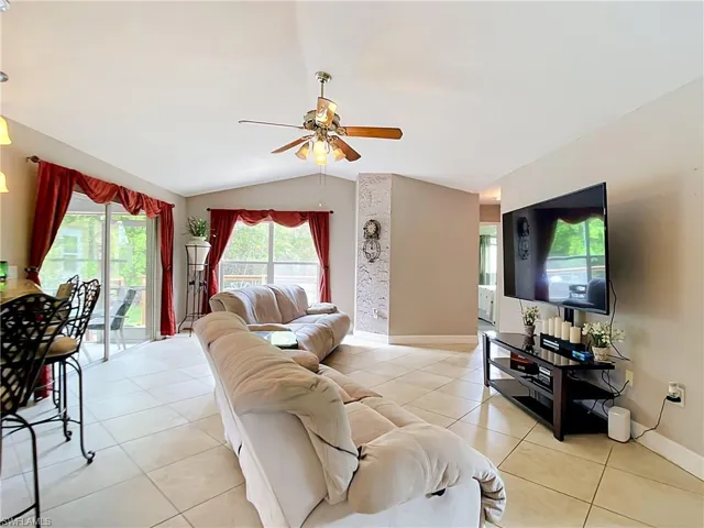 14401 Hampton Lake Ct, Fort Myers, Florida 33908