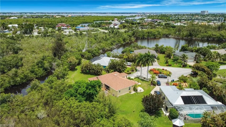 14401 Hampton Lake Ct, Fort Myers, Florida 33908