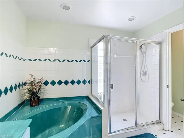 14401 Hampton Lake Ct, Fort Myers, Florida 33908