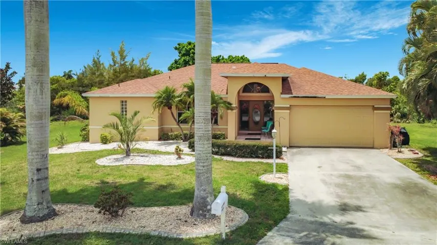 14401 Hampton Lake Ct, Fort Myers, Florida 33908