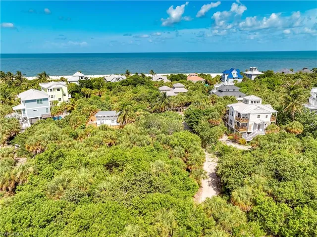 552 Coral Cir, Upper Captiva, Florida 33924