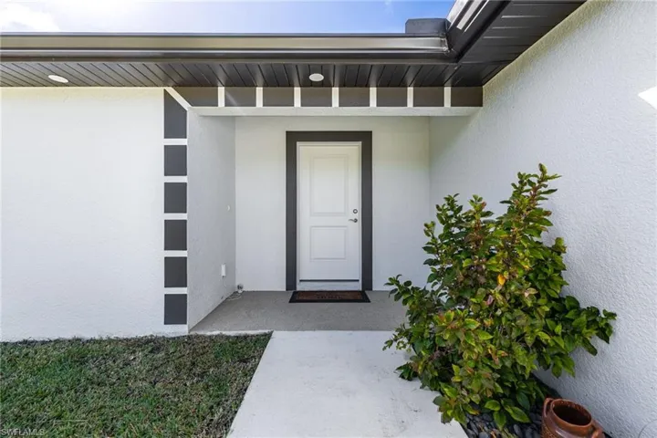 3305 40th St W, Lehigh Acres, Florida 33971