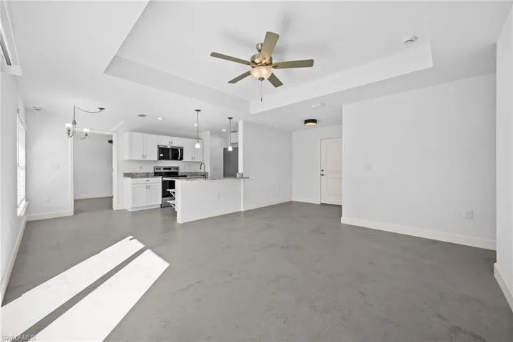 3305 40th St W, Lehigh Acres, Florida 33971