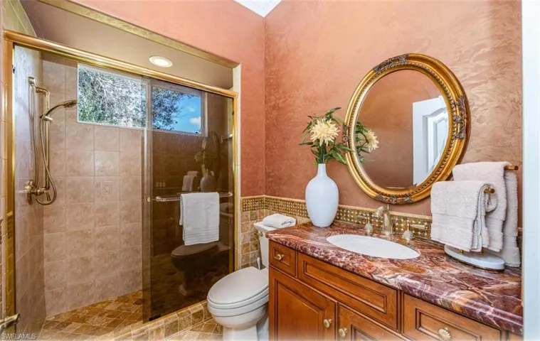 198  Monterey  DR, Naples, FL 34119
